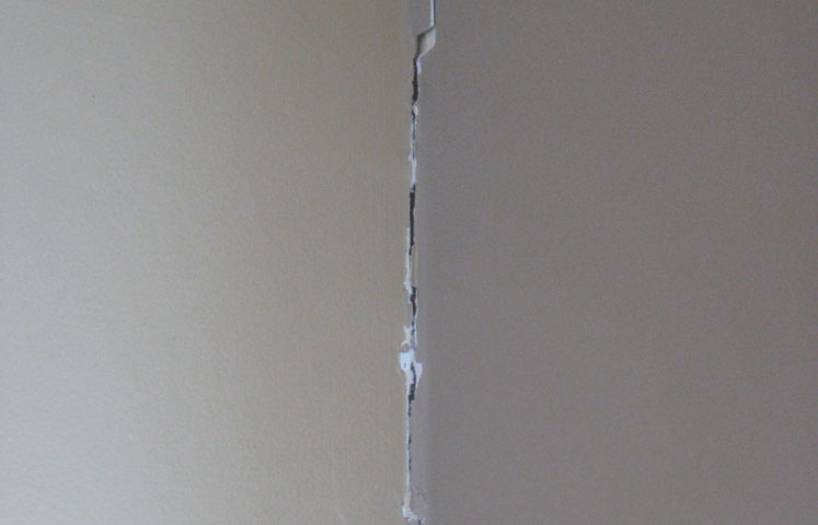 foundation crack repair calgary